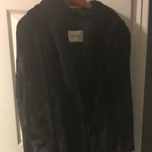 Mens full length mink coat, size XL, worn once.